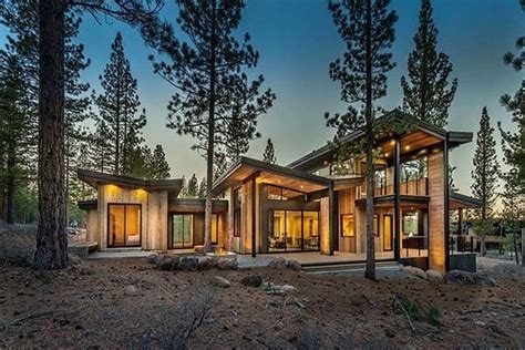 Mountain Retreat Blends Rustic Modern Styling In Martis Camp