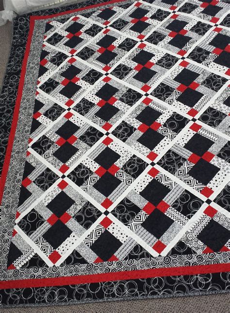 Twin Size Quilt Pattern Red Black And White Quilt Etsy In 2020