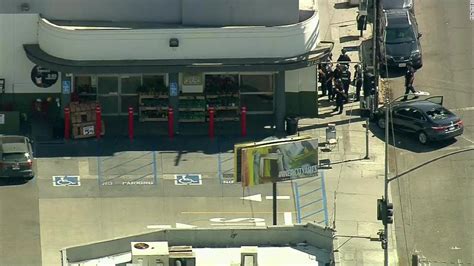 Woman Killed Inside Trader Joes During Standoff Los Angeles Mayor