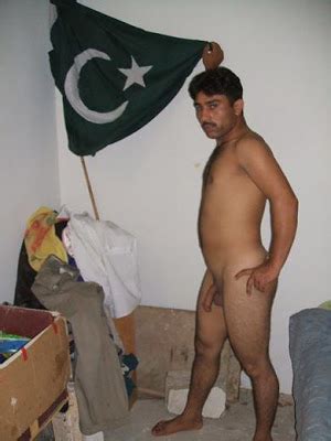 Hot Gay From Pakistan Exposed His Nude Body Indian Gay Site 32450 Hot