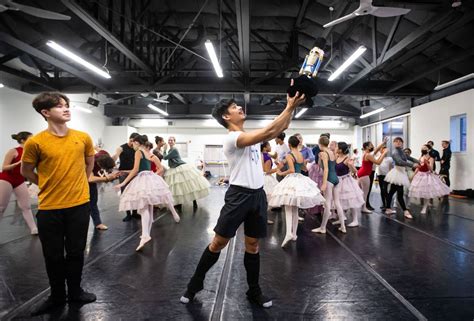 Photos Kids Rehearse For Sacramento Ballets Nutcracker The