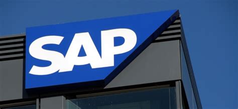 Näheres über das geschäftsmodell und ob die sap aktie ein kauf ist, erfährst du in dieser aktienanalyse. SAP-Aktie erholt sich nach starken Vorgaben aus Tech-Sektor weiter | 05.11.20 | finanzen.at