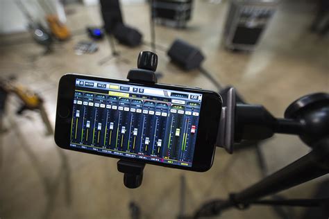 Record songs with a professional quality and easy to use music creation app. Soundcraft Ui24R ดิจิตอลมิกเซอร์ 24-channel Digital Mixer ...