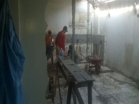 Kami metro properti balikpapan, melayani jasa renovasi rumah, ruko, gedung, workshop, kantor, gudang untuk daerah balikpapan. PRIGLOTECH - Jasa Renovasi / Arsitek / Konstruksi