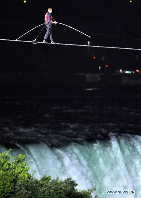 nik wallenda b 1979 is an american aerialist daredevil high wire artist and seven time