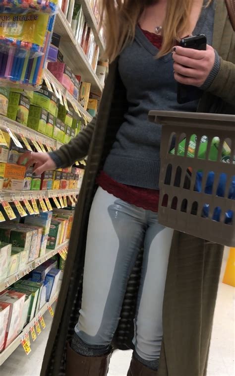 Wetscarlet511 — I Felt So Naughty To Pee My Pants In Public