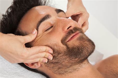 What Are The Benefits Of A Facial Massage