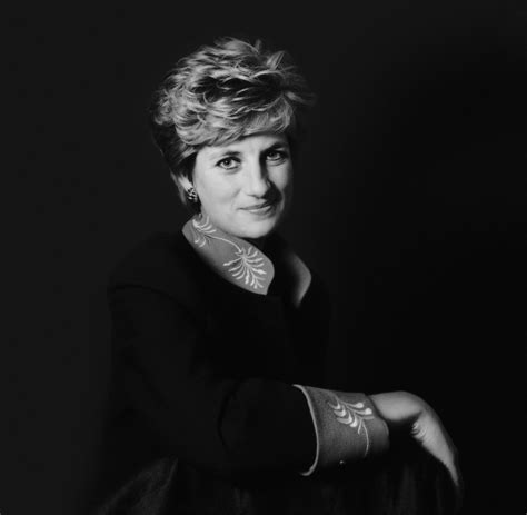 Diana frances spencer was born in norfolk, england on july 1, 1961. Diana Spencer photo 37 of 255 pics, wallpaper - photo ...