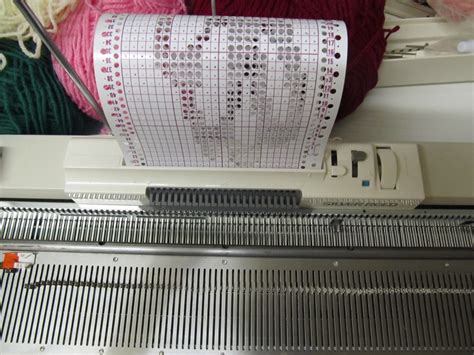 learn the lingo machine knitting make