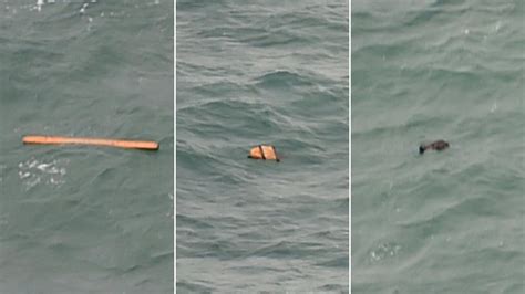 Airasia Flight Qz8501 Plane Wreckage Found In The Sea Several Bodies Recovered Photos 36ng
