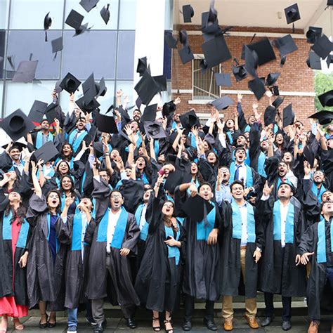 It was established on 10th february, 1948 under the poona university act. Fee Structure of Symbiosis Centre For Management And Human ...