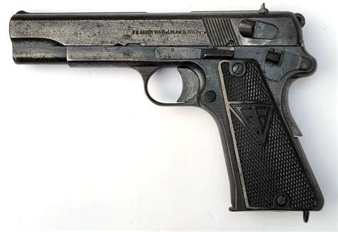 Wwii German 9 Mm Pistole 35p Polish Radom Fb Vis 35 9mm Pistol Warpath