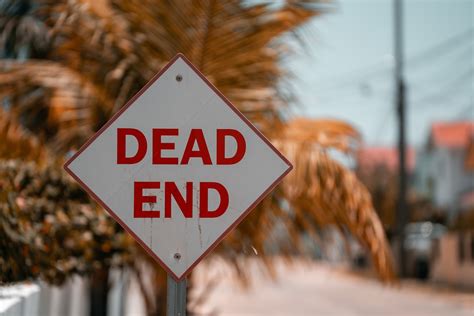 Sign Dead End Post Free Photo On Pixabay