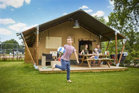 Check spelling or type a new query. Glamping in den Niederlanden am Meer ...