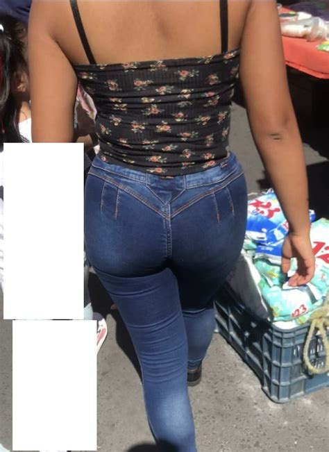 Señora Guapa En Jeans Apretados Con Cola Redonda Mujeres Bellas En La