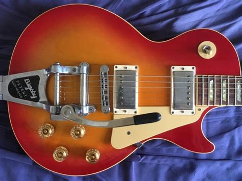 Les Paul Ideas In Les Paul Gibson Guitars Gibson Les Paul My XXX Hot Girl