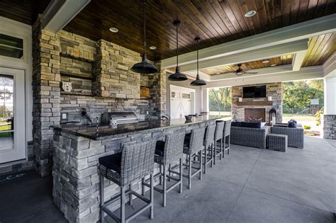 Outdoor Entertaining Space That Is To Die For Beautiful Outdoor Bar