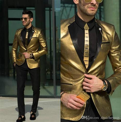 2018 New Shining Gold Wedding Suits For Men Cheap Tuxedos Slim Fit