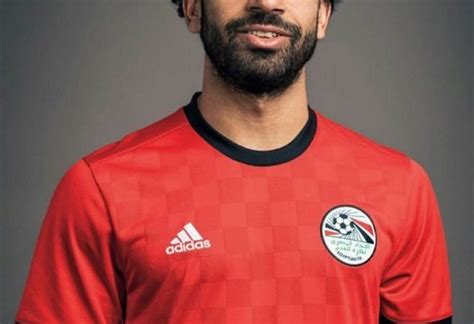 التقت بعثة المنتخب الأولمبي المصري لكرة القدم، مع منتخب كرة اليد في القرية الأولمبي بطوكيو، اليوم الخميس. تيشرت منتخب مصر , قميص منتخب الفراعنة - احلى كلام