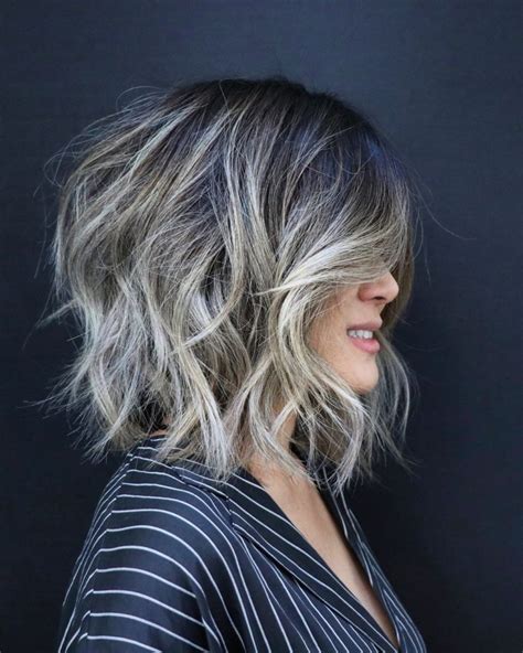 Short hair is increasingly popular because in addition to providing a lot of style and sophistication, it is easy to handle and low maintenance. 30 Must Try Bob Hairstyles 2020 for Trendy Look - Haircuts & Hairstyles 2020