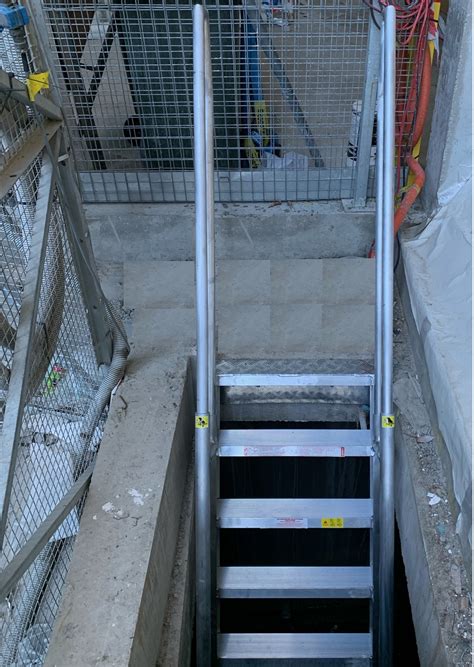 Pit Access Ladders Ladder Solutions Star Aluminium