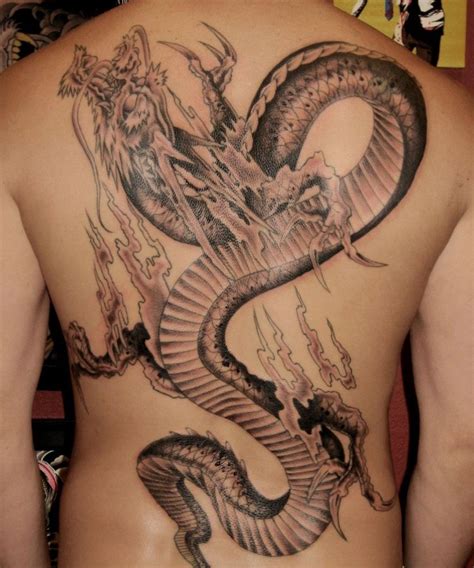 Tatouage Dragon Dos Homme Dragon Chinois Graphique Dragon Tattoo Photo Dragon Thigh Tattoo