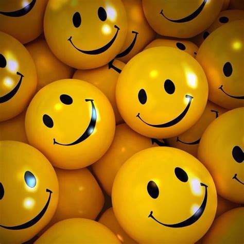 Just Happy Being On Pinterest Smile Wallpaper Happy Smiley Face