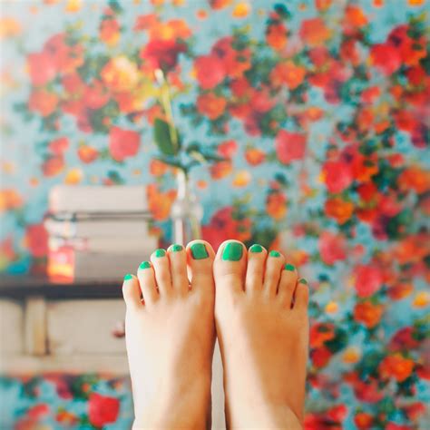 The 17 Prettiest Pedicure Colors To Pamper Your Toes With Pedicure Colors Summer Pedicure