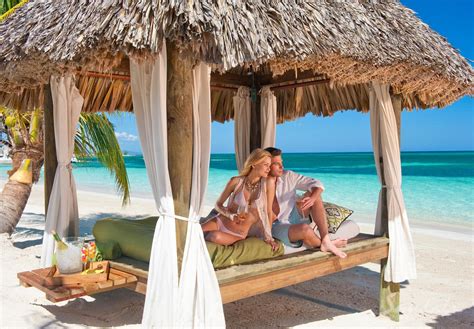 All Inclusive Honeymoon Planning With Experienced Travel Experts