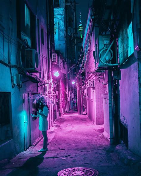27 Photos From My Neon Hunting In Cyberpunk Cities Of Asia