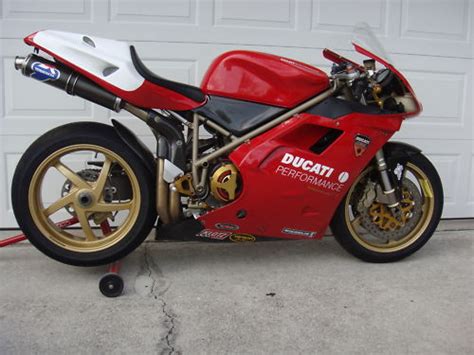 Review Of Ducati 916 Sps 1998 Pictures Live Photos And Description Ducati 916 Sps 1998 Lovers