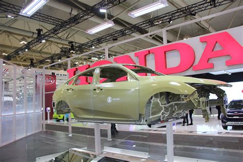 Honda Celebrates Manufacturing At Auto Show While Ontario Plant Grows