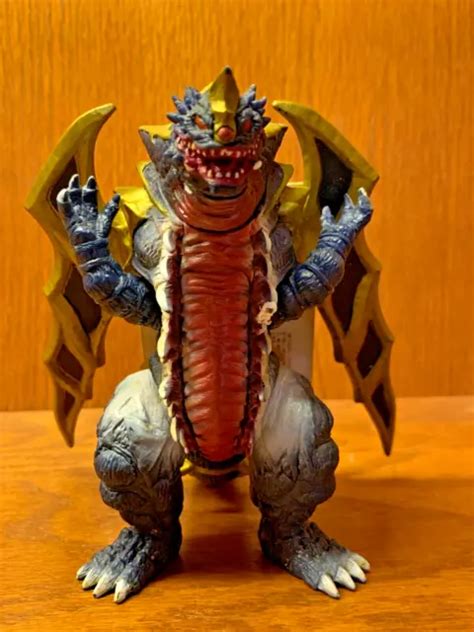 1998 Bandai Ultra Monsters Series Kaiju Ultraman Gaia 55 Figure 49