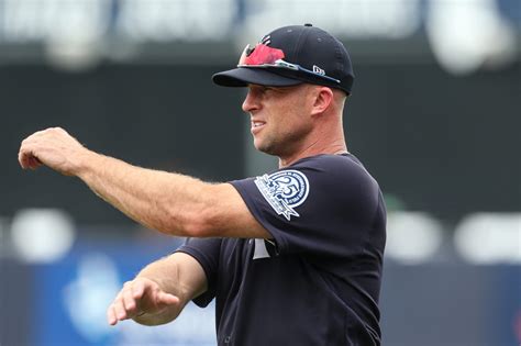 Yankees Brett Gardner Doing Roll Call In Empty Stadium Will Warm Your