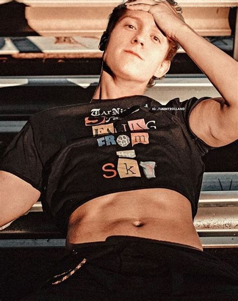 Pin On Hot Tub Tom Holland Tom Holland Imagines Boys In Crop Tops