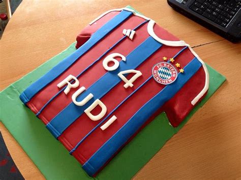 Adidas jungen fcb a jsy y unterhemd. FC Bayern München Jersey Cake - Cake by sweetsformysweets - CakesDecor