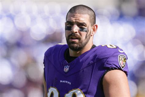 What Happened To Mark Andrews Ravens Tight End Out After Hip Drop