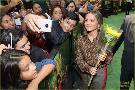 Isabela Moner Wears A Sombrero During Dora The Lost City Of Gold Premiere In Mexico Photo