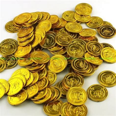 50pcs Plastic Gold Coins Pirate Pirates Treasure Chest Coin Loot Party Favors Pirate Treasure
