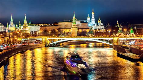 Breathtaking PHOTOS Of Night Time Moscow Russia Beyond