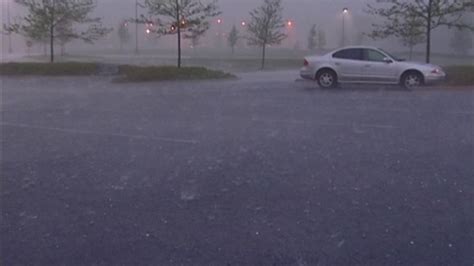 Chicago Weather Severe Thunderstorms Dump Large Hail Abc7 Chicago