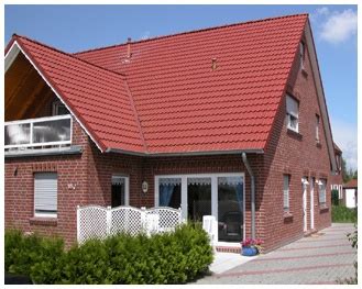 She says the entire community stands to profit from positioning. Greetsiel,An der Brigg