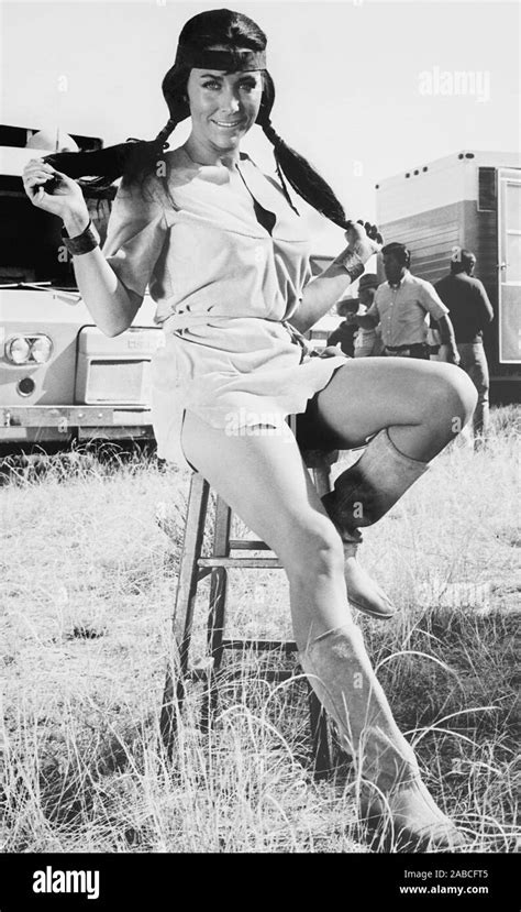 DIRTY DINGUS MCGEE Michele Carey On Set 1970 Stock Photo Alamy