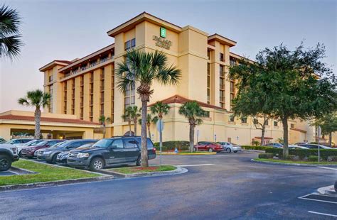 Embassy Suites By Hilton Orlando Airport In Orlando Usa Holidays