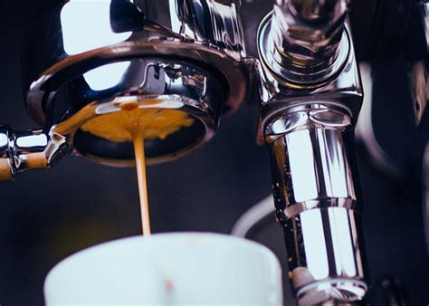 Here's a little hack for you: Best Coffee Grind for Espresso Machine | How to Grind ...
