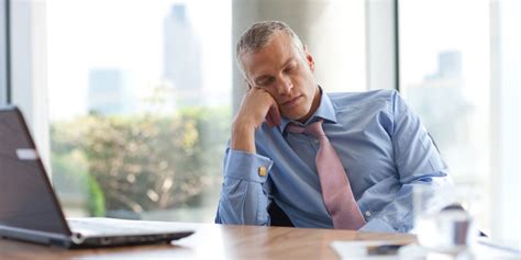 Should You Discipline Employees For Being Tired Hrd New Zealand
