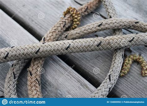 Rope Knot Picture Image 134005992