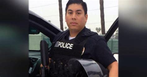 Former Lapd Officer Pleads Not Guilty To Sex With 15 Year Old Cadet Cbs Los Angeles