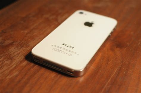 White Iphone 4 Shipping In The Next Few Weeks Imore