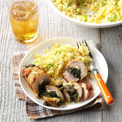 Fresh broccoli, tender chicken, salty bacon, and tangy turmeric make up this indulgent main dish that will have your sunday dinner plans covered in half an hour. 55 Easy Sunday Dinner Ideas for the Family
